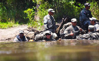 Illustration for article titled Two Very Badass Women Will Graduate U.S. Army Ranger School For First Time